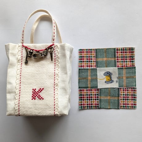 チャーム付きミニバッグ＆ピンクッション　KA050-9