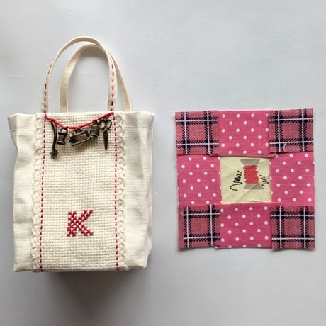 チャーム付きミニバッグ＆ピンクッション　KA050-15