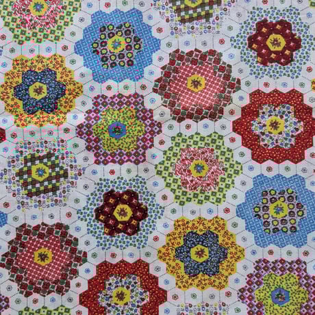 洋書『Textiles: 5000 Years』 ファブリック ヴィンテージ 5,000 Years of Textiles (Five Thousand Years of Textiles