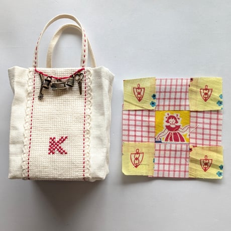 チャーム付きミニバッグ＆ピンクッション　KA050-14