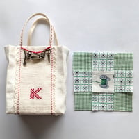 チャーム付きミニバッグ＆ピンクッション　KA050-13