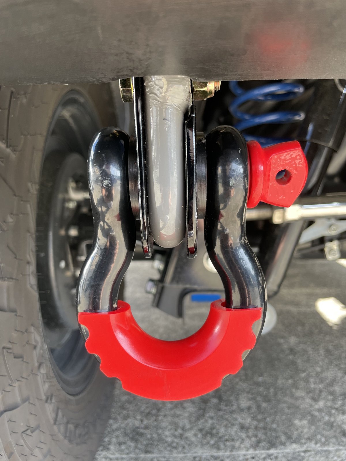 JB64 ジムニーJB74 シエラ リアシャックル 黒赤 1セット | OTOYO JB64 ジムニーJB74 シエラ リアシャックル 黒赤 1セット | OTOYO