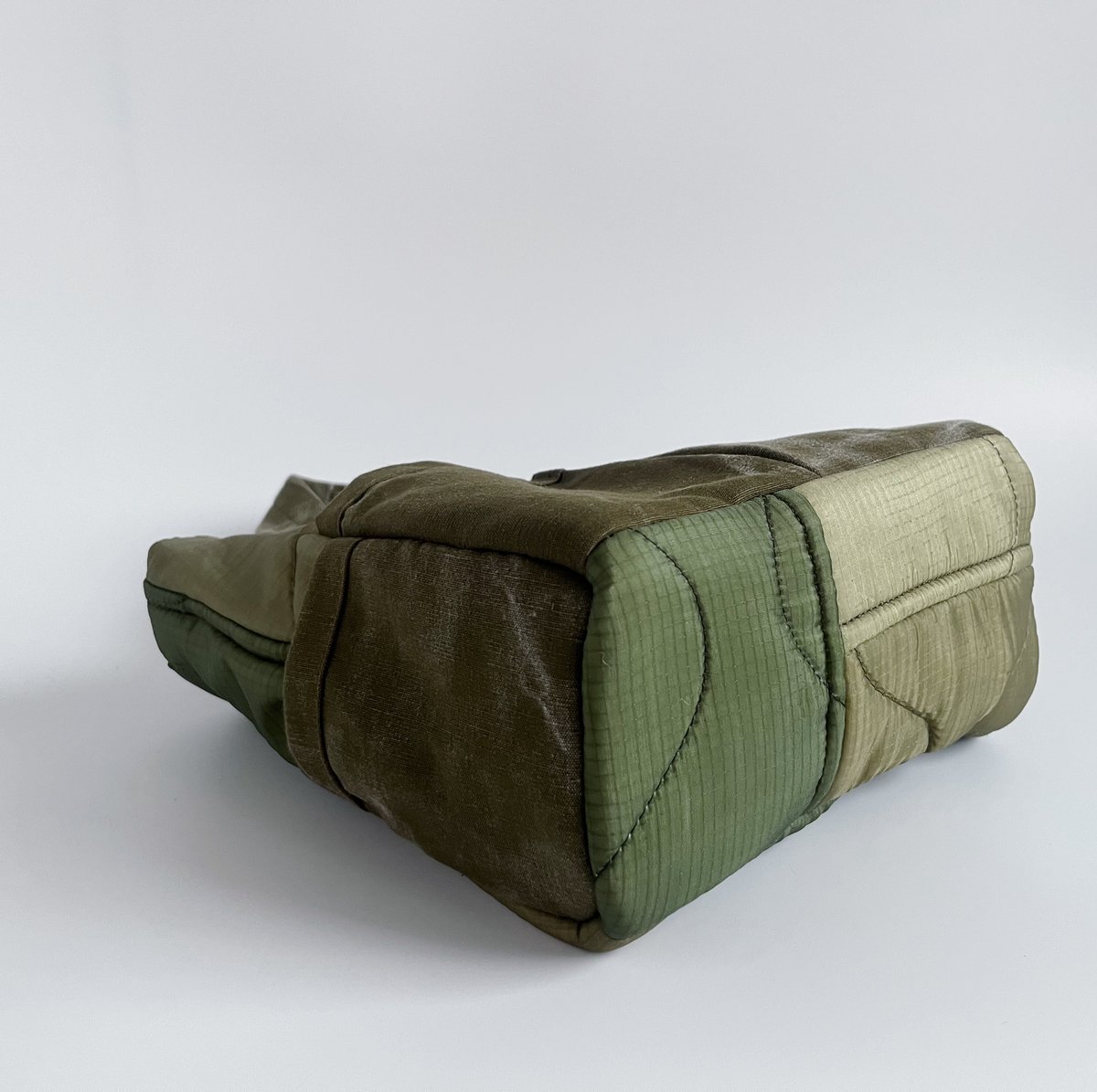 Us Army Medical Fabric remake bag 再構築 L2 US Army M-65 Liner Remake Bag S | h uniform