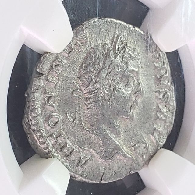 No.137 アンティーク 銀貨 ローマ カラカラ デナリウス 人気カラカラ帝のデナリウス!】古代 ローマ帝国 AD 198-217年 AR 銀貨