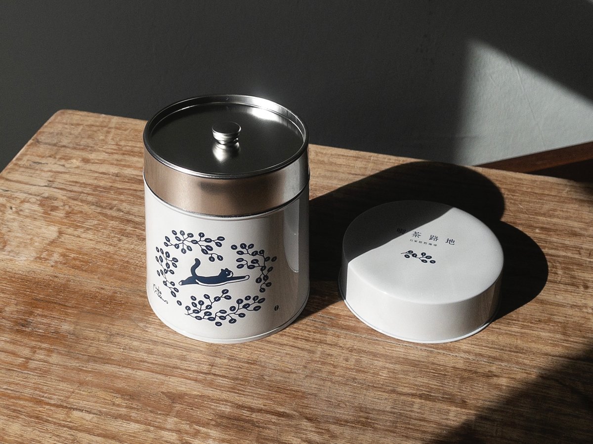 アン☆ページ　リメイク缶　蓋付き　小豆缶 fit=scale-down,w=1200