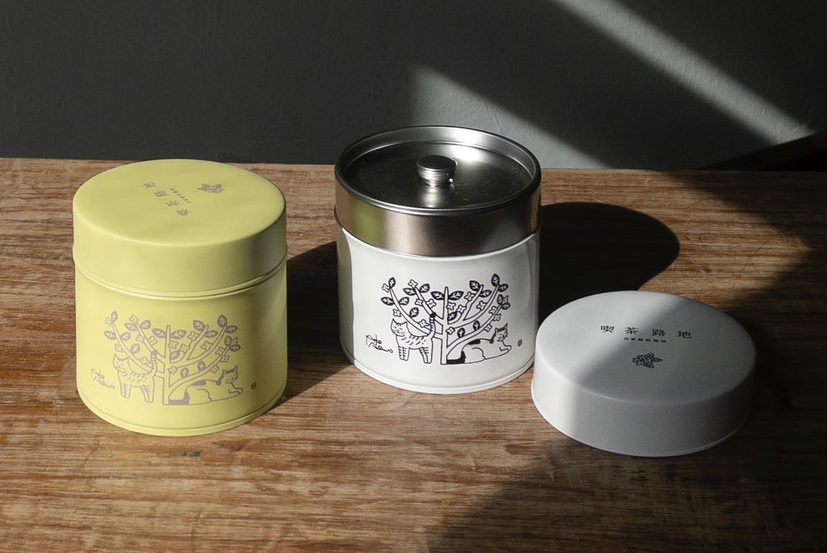 オリジナル珈琲保存缶 M ［ 朝野ペコ × 喫茶路地 ］ | 喫茶路地