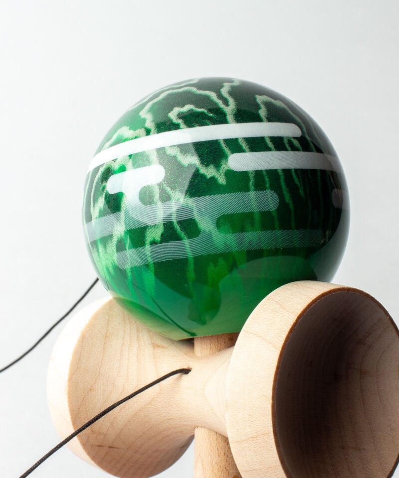 LUZUMAKI - Green スティッキー | Kendama Shop GOAT