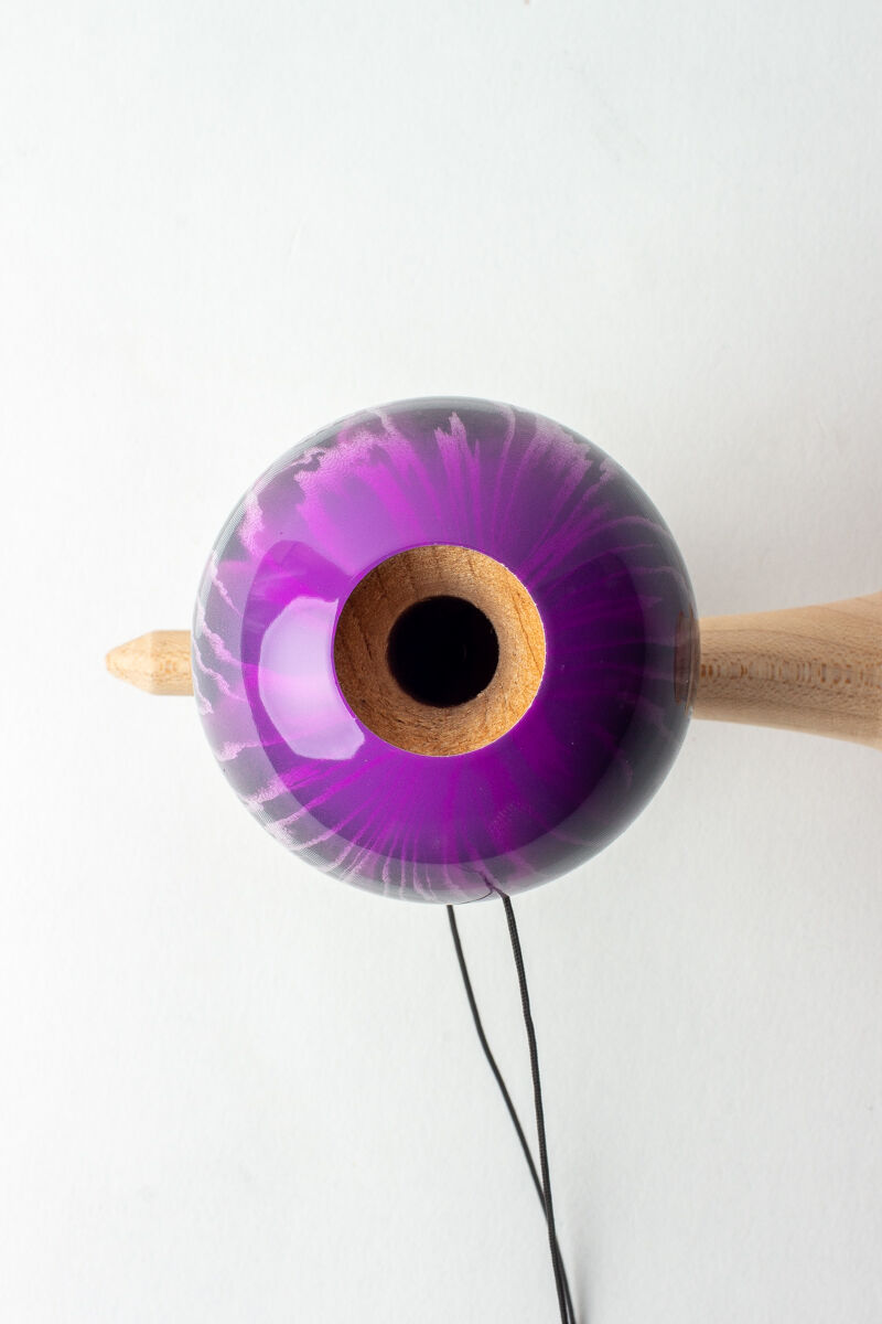 Sweets Kendamas Luzumaki GLOAM ルズマキ LUZUMAKI - Purple スティッキー | Kendama Shop GOAT