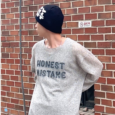 Graphic  Knitted Longsleeve