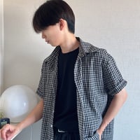 checkered short-sleeved