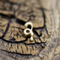 イニシャル ピアス 【a】 K18