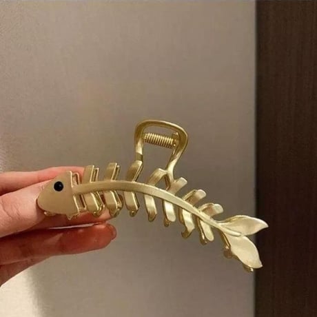 魚の骨　ヘアー　クリップ　ゴールド 金 バンスクリップ ヘアアクセサリー 大