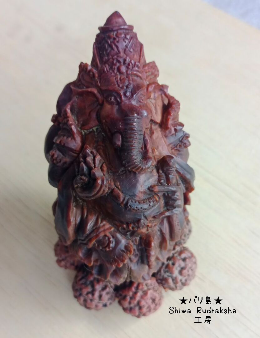 ルビー ガネーシャ 彫り物