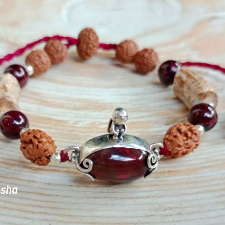 Shiwa Rudraksha【シワルドラクシャ工房】バリ島のルドラクシャ・ウリ