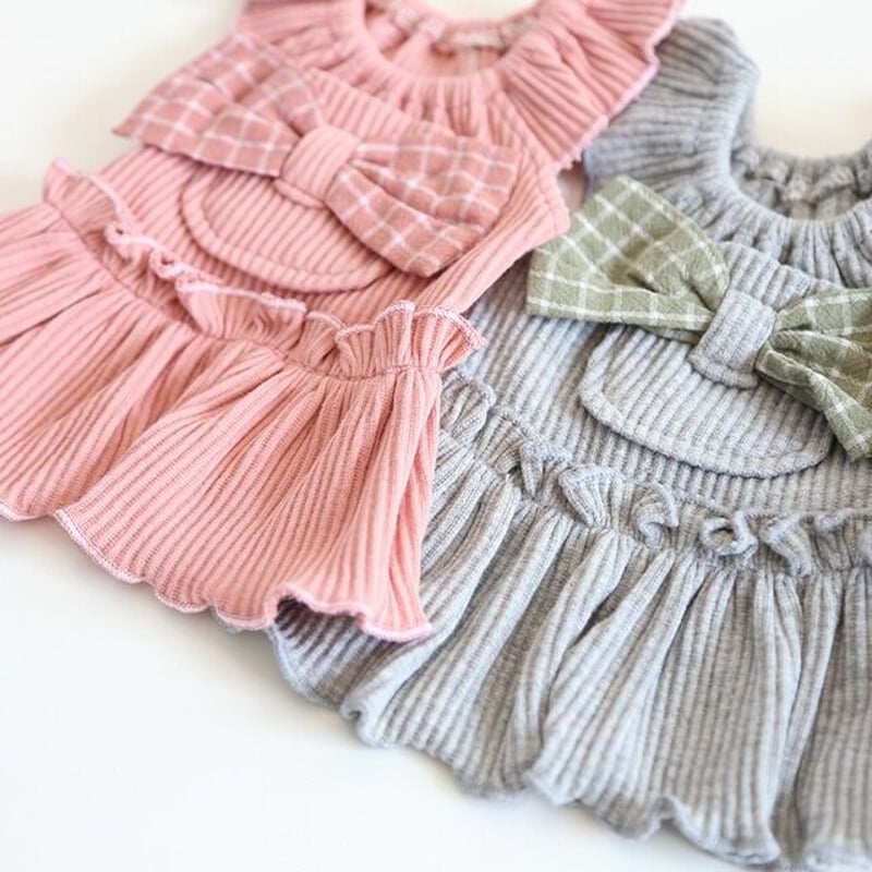 ハンドメイド犬服 【カラフルドット・お袖フリル付きワンピース】 犬の服 ハンドメイド犬服 【カラフルドット・お袖フリル付きワンピース