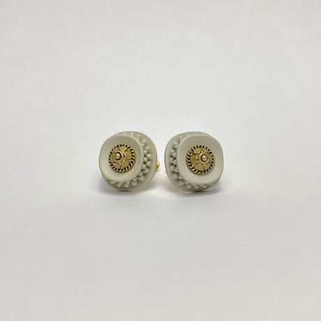 vintage button earring No. 071