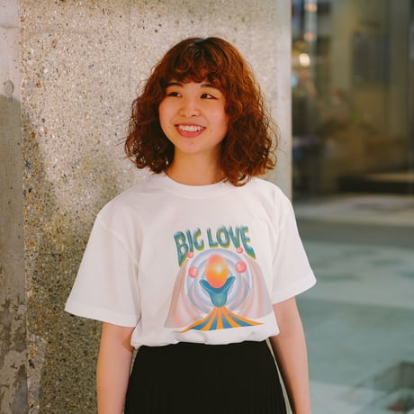 BIG LOVE Tシャツ