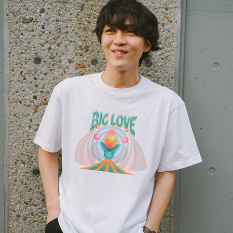 BIG LOVE Tシャツ