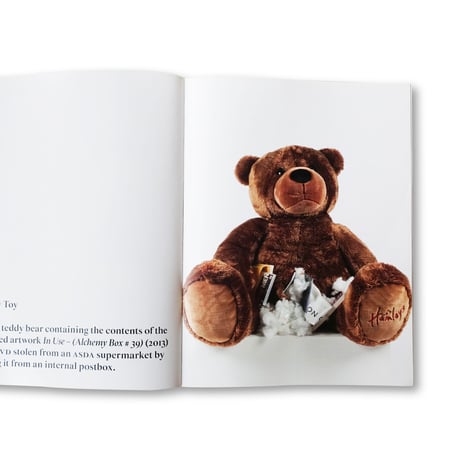 Ryan Gander / Fieldwork, The Complete Reader