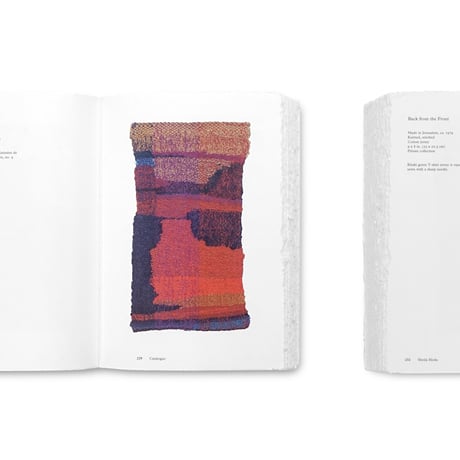 Sheila Hicks / Weaving as a metaphor