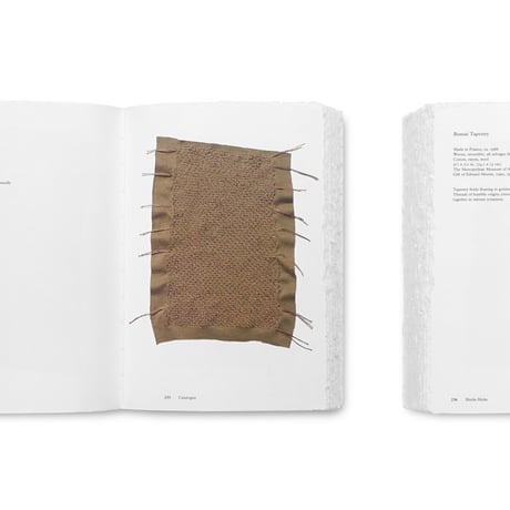 Sheila Hicks / Weaving as a metaphor