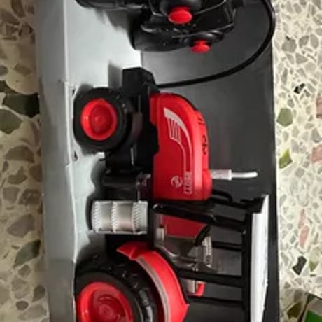 子供用リモコンカー電動おもちゃ新品1台限定実物写真