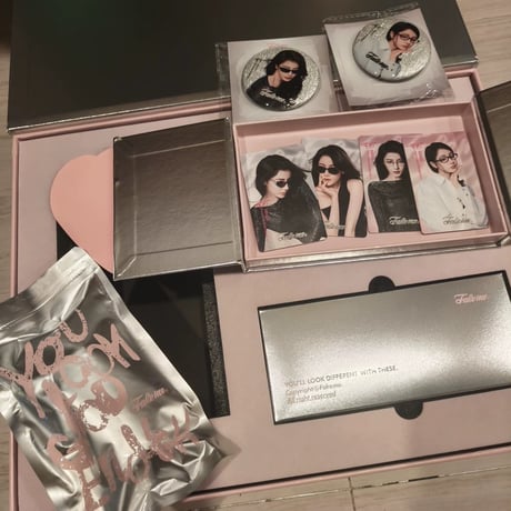 迪丽热巴（ディリラバ ）fakeme迪麗熱巴グッズ春光ギフトボックスセット小カード4