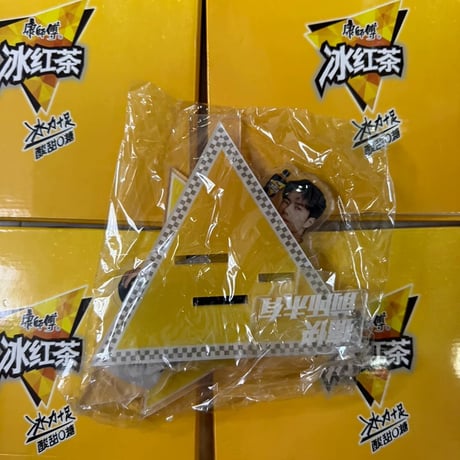王一博（ワン・イーボー）王一博康師傅冰紅茶アクスタ新品未開封