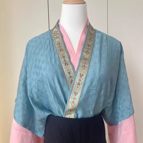 逐玉 田曦薇??漢服レンタル 粉青色
