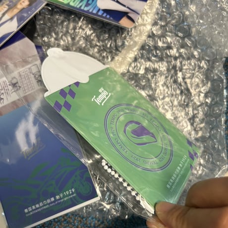 王一博（ワン・イーボー）王一博Tempoコラボ小カードケースセット緑正規品