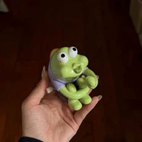 瑞幸コラボスポンジボブおもちゃ巻き上げ式愚魚子供ギフト