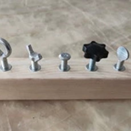 モンテッソーリ知育おもちゃねじ回し組み立て幼児教育玩具知育力育成幼稚園用