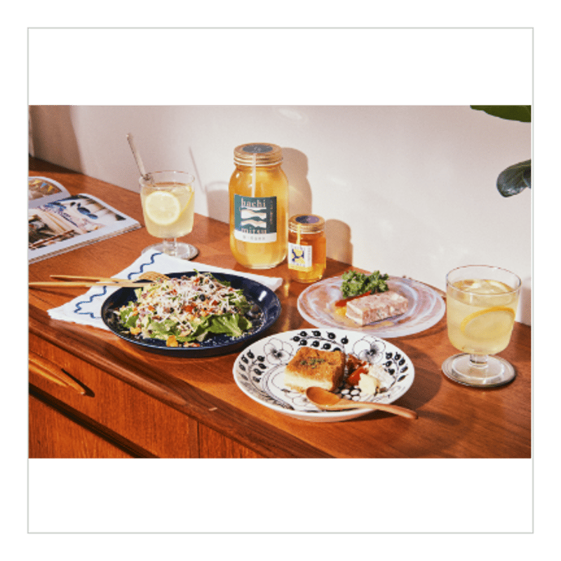 アカシア・シナ蜂蜜 500g2本入 ギフトセット（ギフト箱ラッピング代込