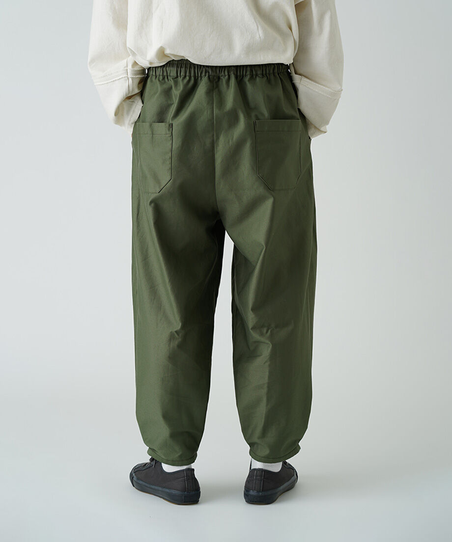 LOOSE SHIFT PLEATED PANT-KHAKI | Remind life basic