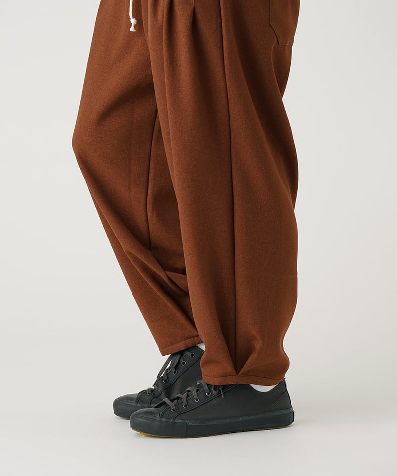 LOOSE SHIFT PLEATED PANTS-Brick- | Remind life 