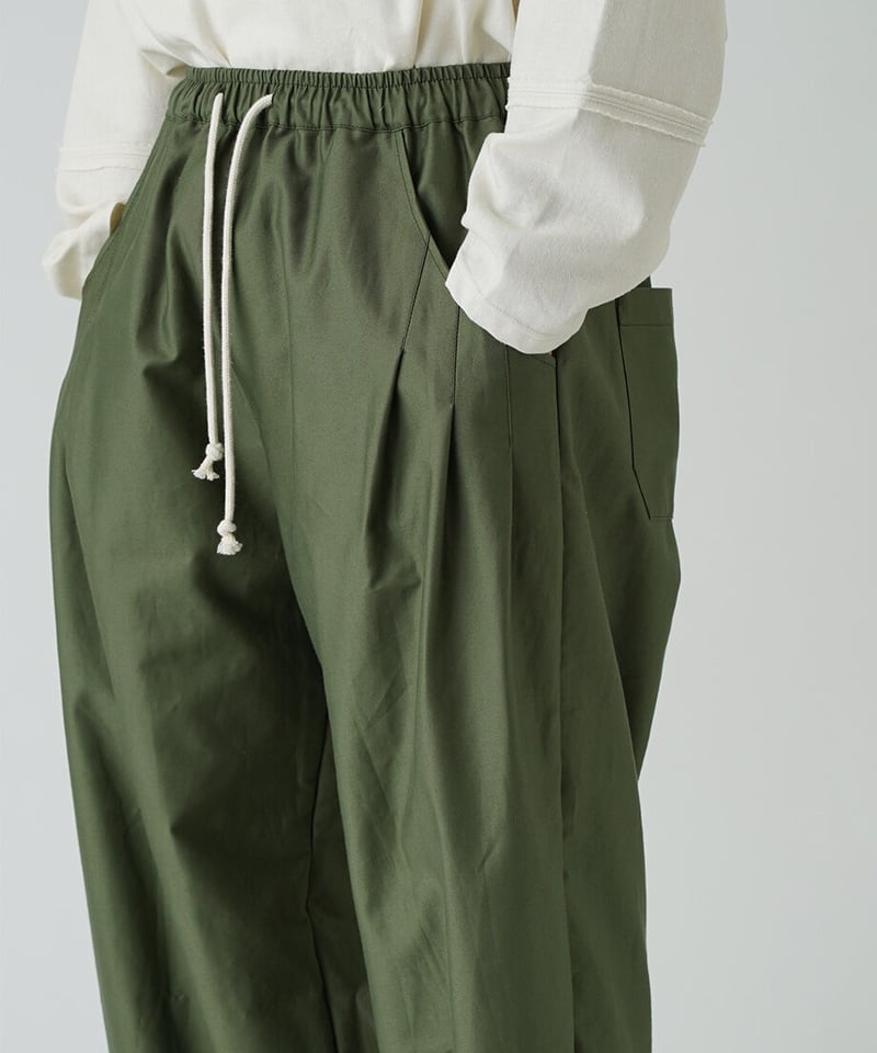 LOOSE SHIFT PLEATED PANT-KHAKI | Remind life basic LOOSE SHIFT PLEATED PANT-KHAKI | Remind life basic