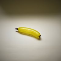 バナナサイズのガラスのバナナ