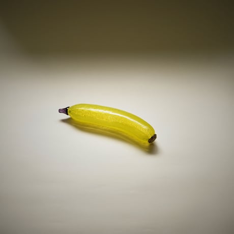 バナナサイズのガラスのバナナ