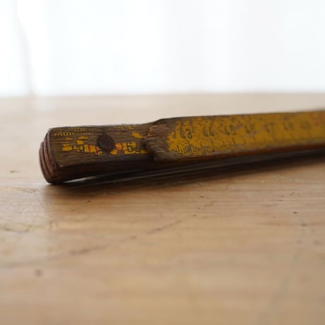 アンティーク 折り畳み定規（黄）