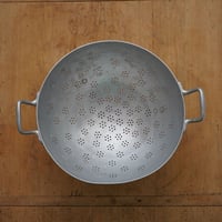 フランス・ビンテージ調理器具 / アルミコランダー 2025/07②