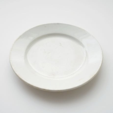 Creil et Montereau 白いディナープレート ①