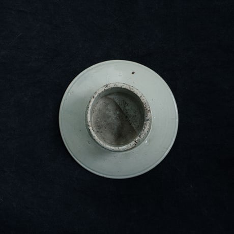 李朝の白磁の台皿  ②
