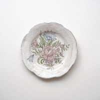 優しい色合いの薔薇の絵皿
