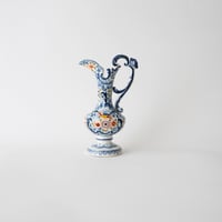 フランス・デコラティブな花入れ