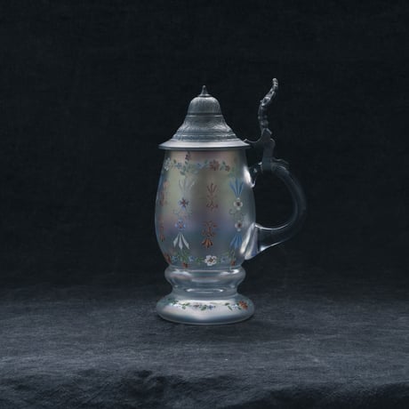 玉虫色のガラスのビアジョッキ①