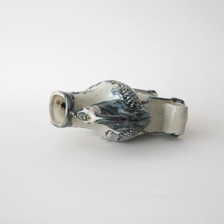 鳳凰がついた脚付・古陶花器