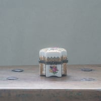 ゴージャスなフタもの・小箱