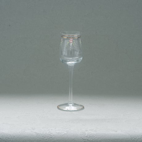 ピンクのお花のワイングラス