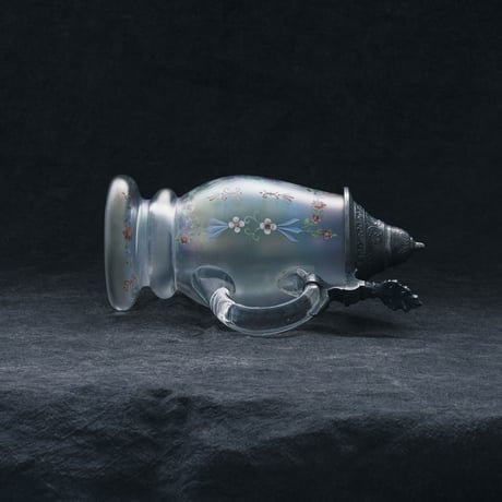 玉虫色のガラスのビアジョッキ②