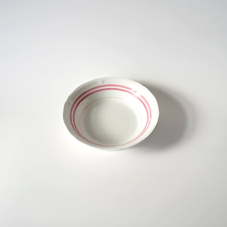 赤いラインのスーププレート（小）/ 2